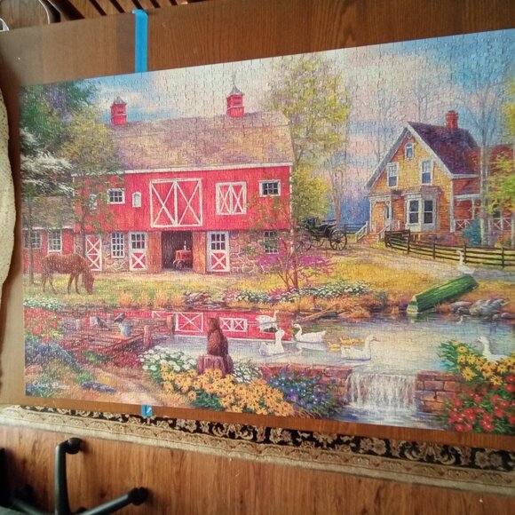 2000pc Reflections on Country Living Puzzle - Picture 2 of 2